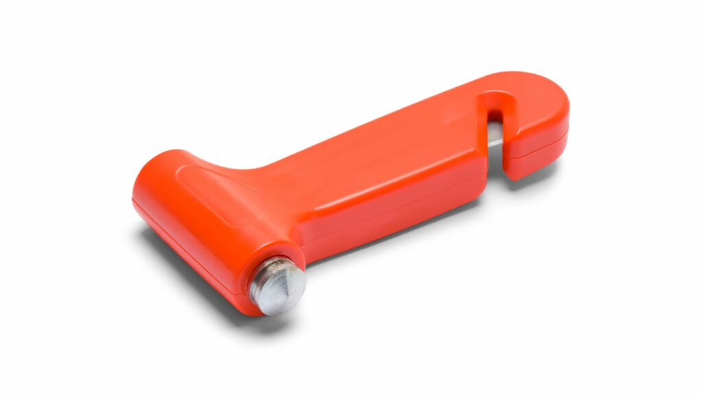 A car emergency escape tool