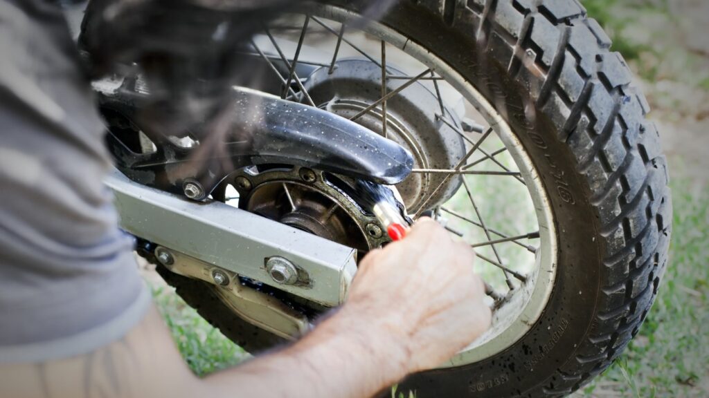 Cleaning a Motorcycle Chain