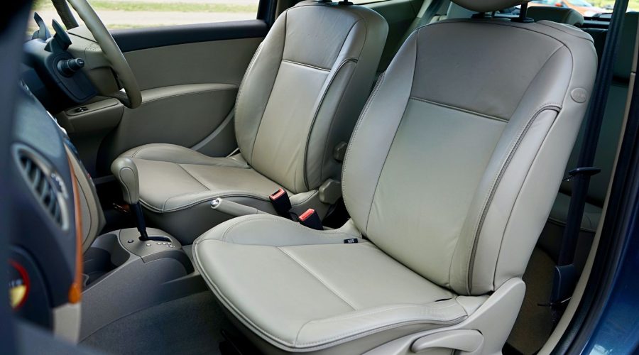 Car Front Seat with Covers